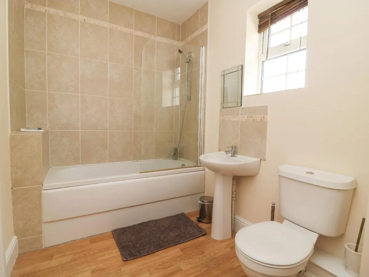 Woodhill Villa Bentley  Holiday home