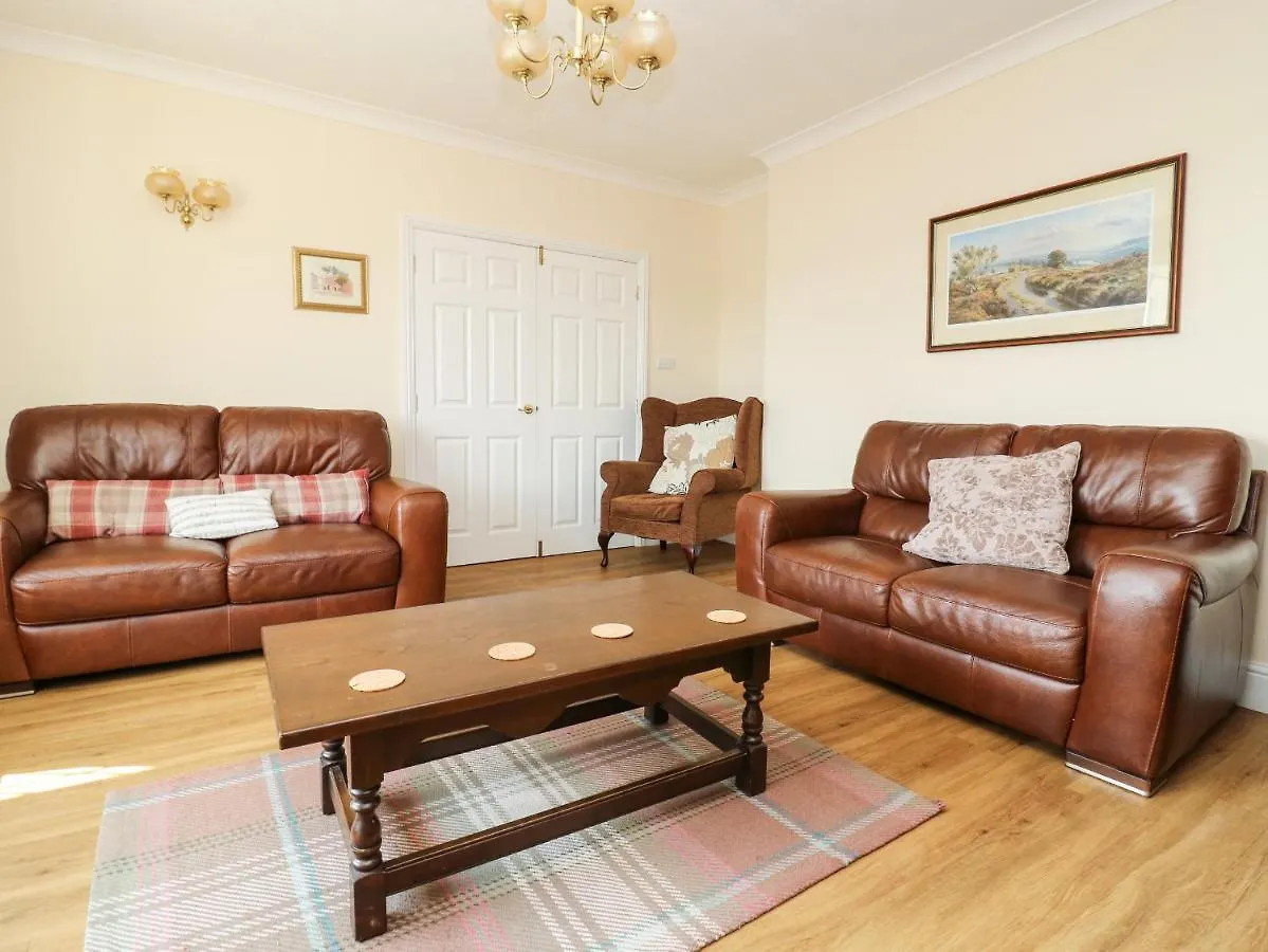 Woodhill Villa Bentley  United Kingdom